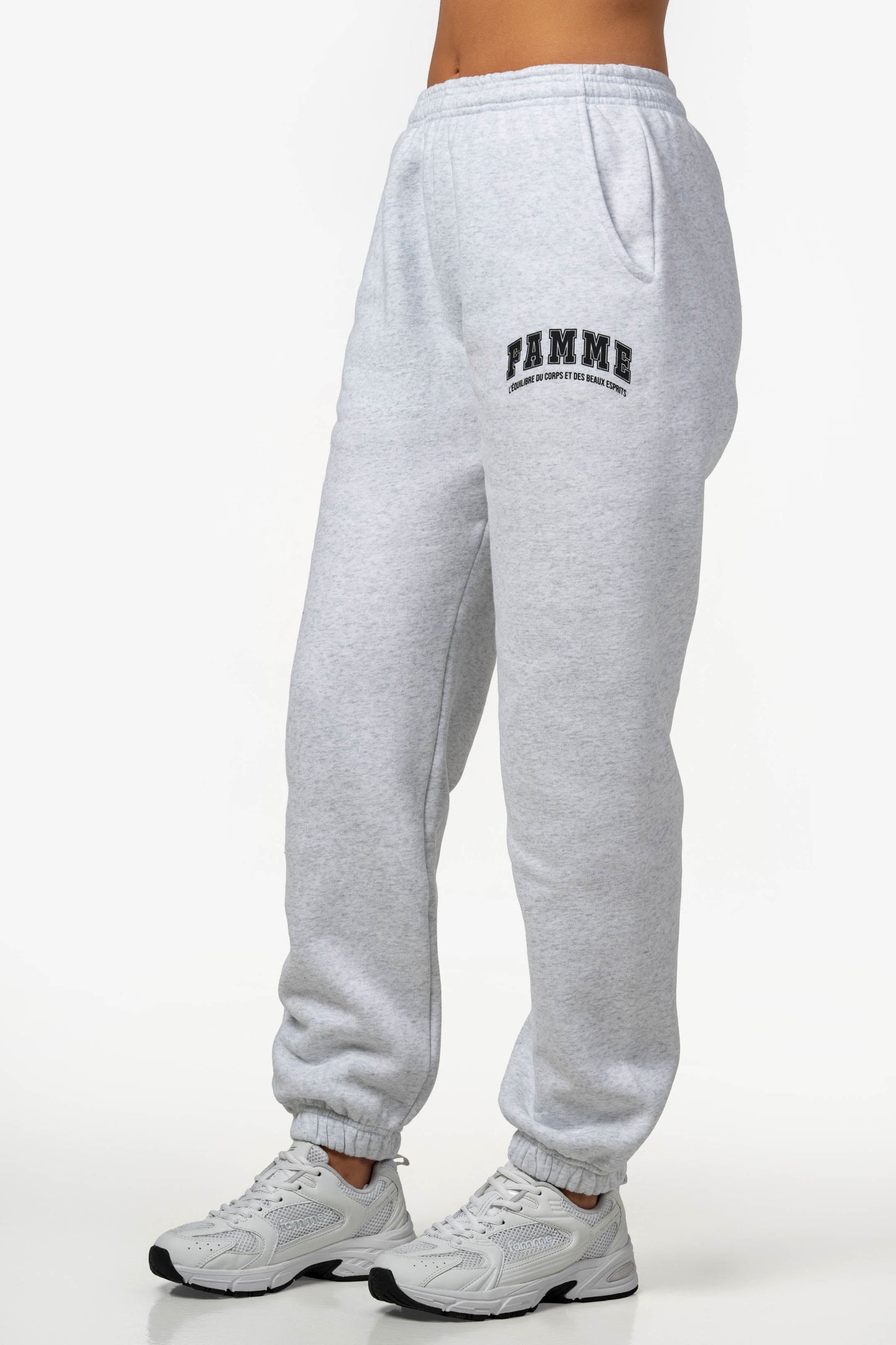 Grey Oversized Jogger - for dame - Famme - Jogger