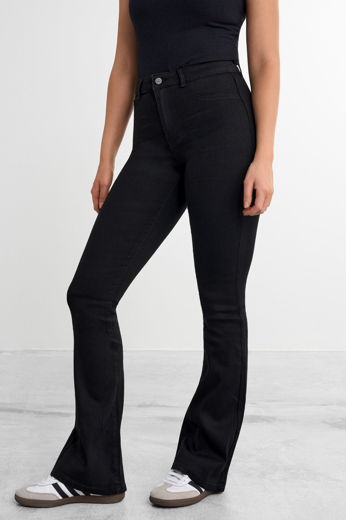 Flare Jeans V2 - for dame - Famme - Jeans