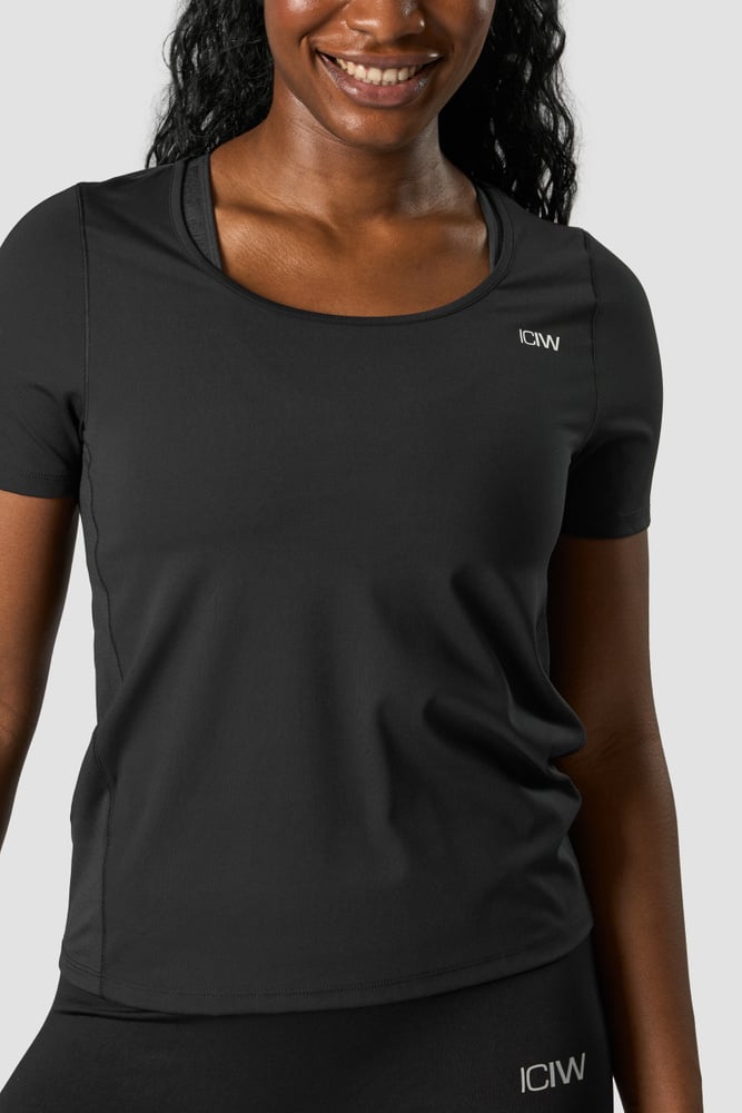 everyday tech t-shirt wmn black