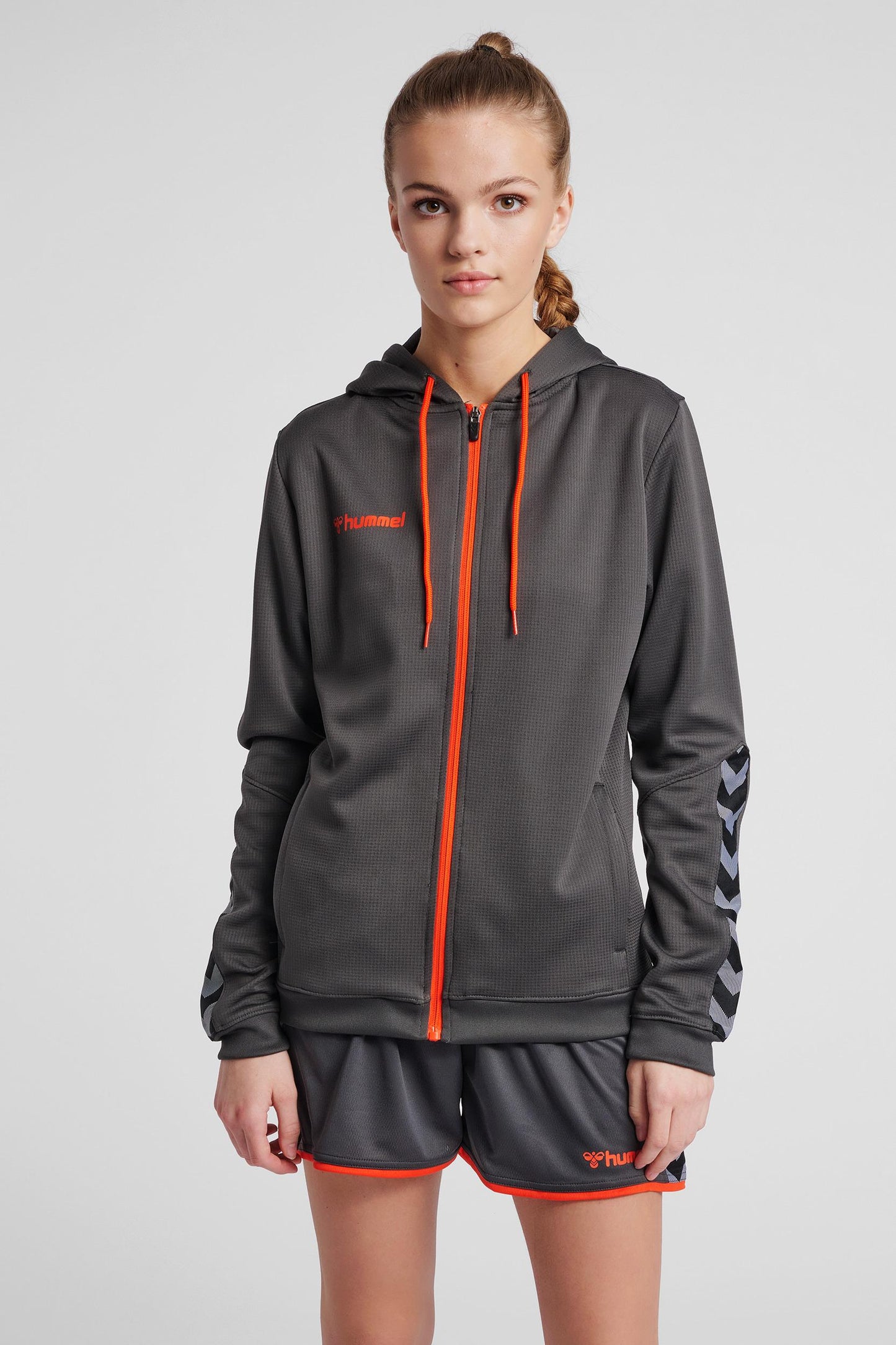 HUMMEL - Hmlauthentic Poly Zip Hoodie Woman - Asphalt