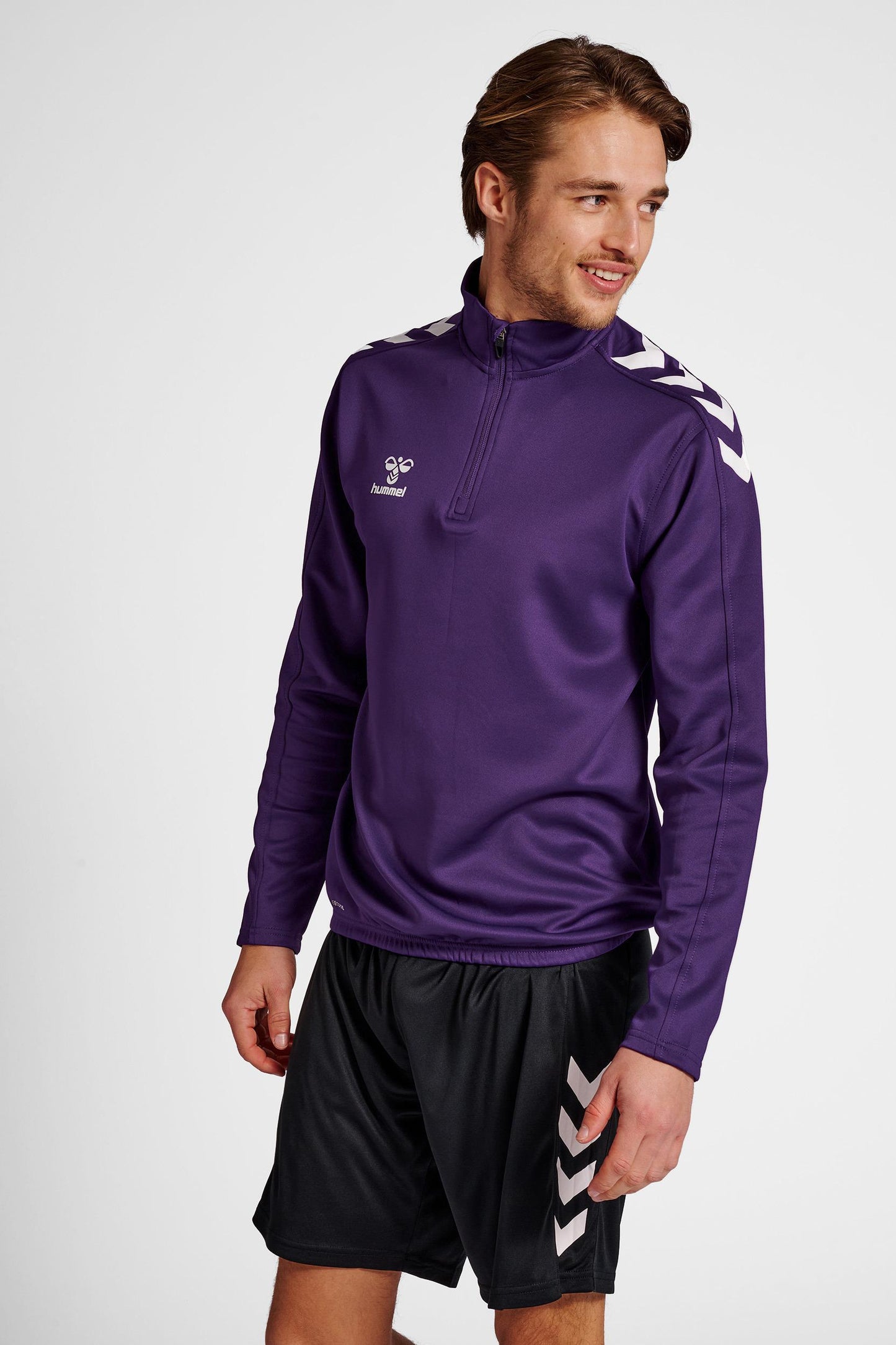 HUMMEL - Hmlcore Xk Half Zip Poly Sweat - Acai/white