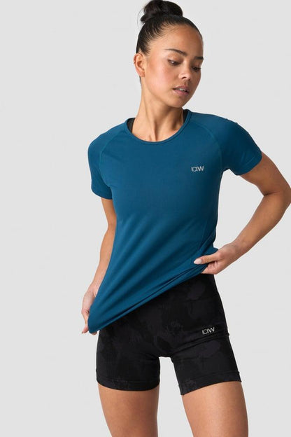 ICANIWILL - Everyday Seamless T-shirt - Teal Blue