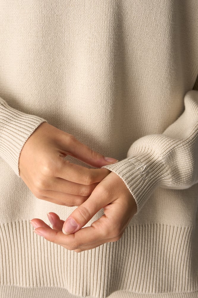 soft knit crewneck light beige