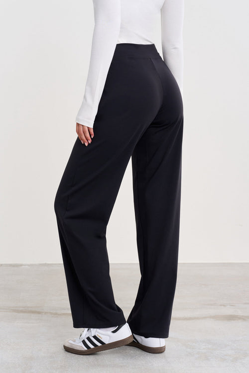 Tailored Relaxed Pants - for dame - Famme - Pants